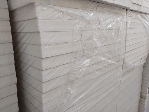 PIR B-keus 600x600x40 mm 2-zijdig alumium vlak Rd 1.80  (0.36 m2/plaat)-2
